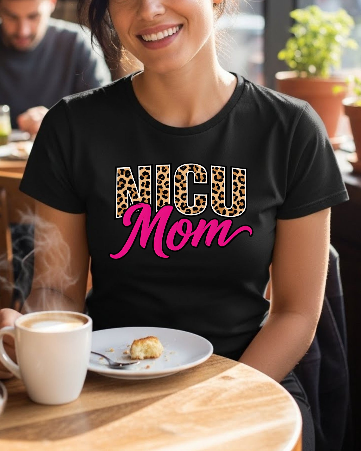 NICU Mom Shirt – Leopard Print NICU Mama Tee for Strong Mothers – Neonatal Nurse & Preemie Support T‑Shirt, Inspirational NICU Journey Top