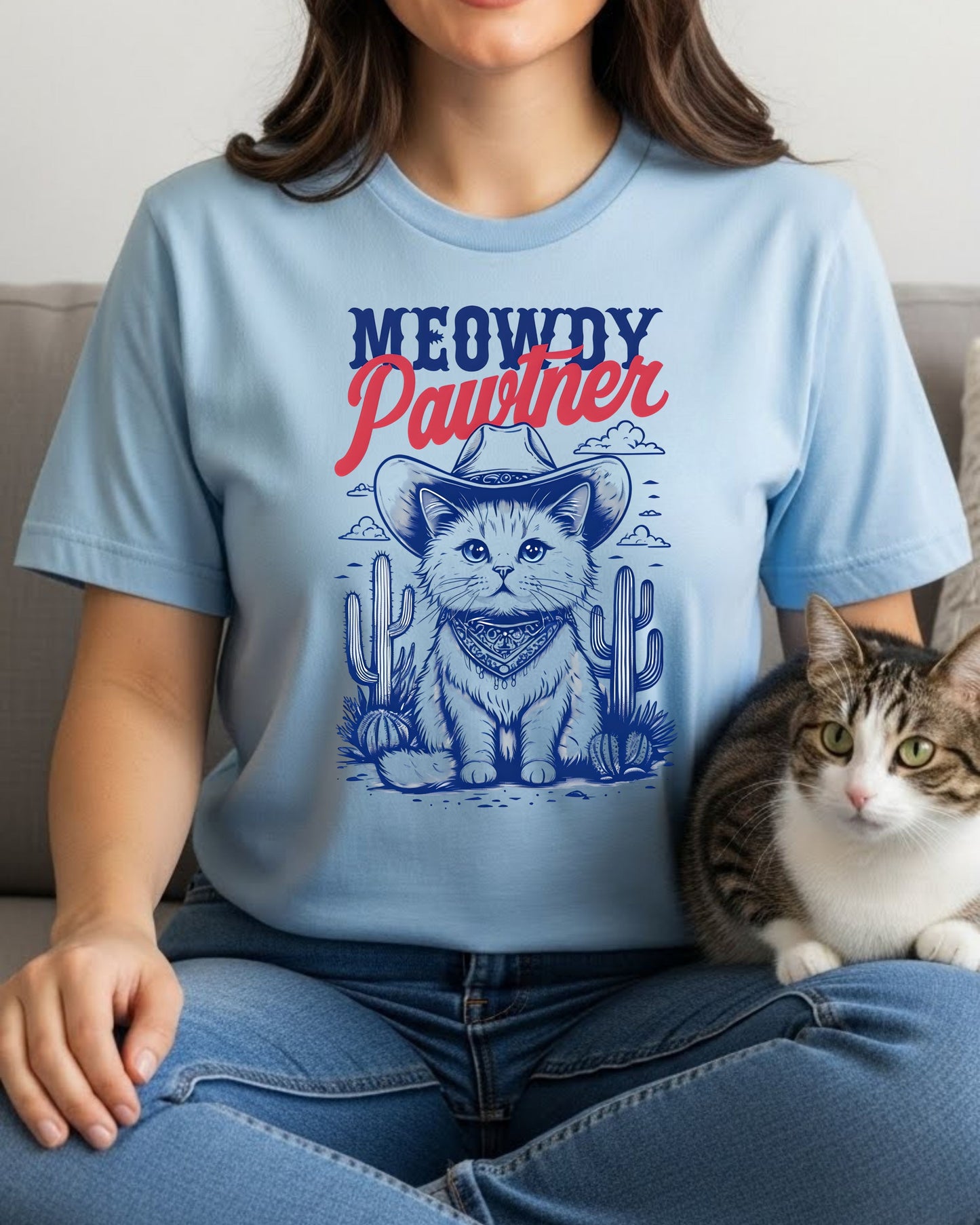 Meowdy Pawtner Shirt – Cowboy Cat Graphic Tee for Women – Western Kitty T‑Shirt, Cute Country Cowgirl Top, Funny Cat Lover Gift