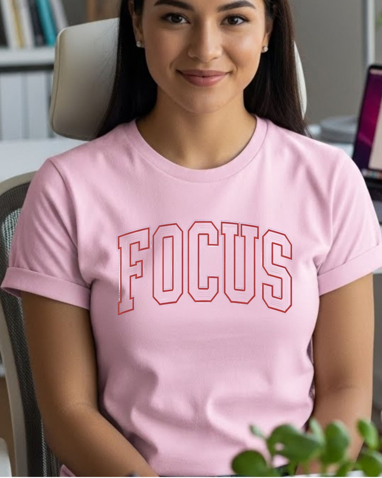 Focus Shirt – Minimalist Motivational Tee for Women – Inspirational Mindset T‑Shirt, Positive Affirmation Top, Aesthetic Graphic Tee