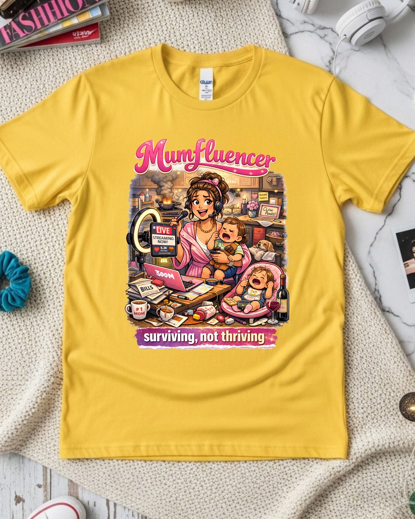 Mumfluencer T‑Shirt Surviving Not Thriving Funny Mum Life Tee Overwhelmed Mom Shirt Relatable Parenting Gift Busy Mom Humour Top
