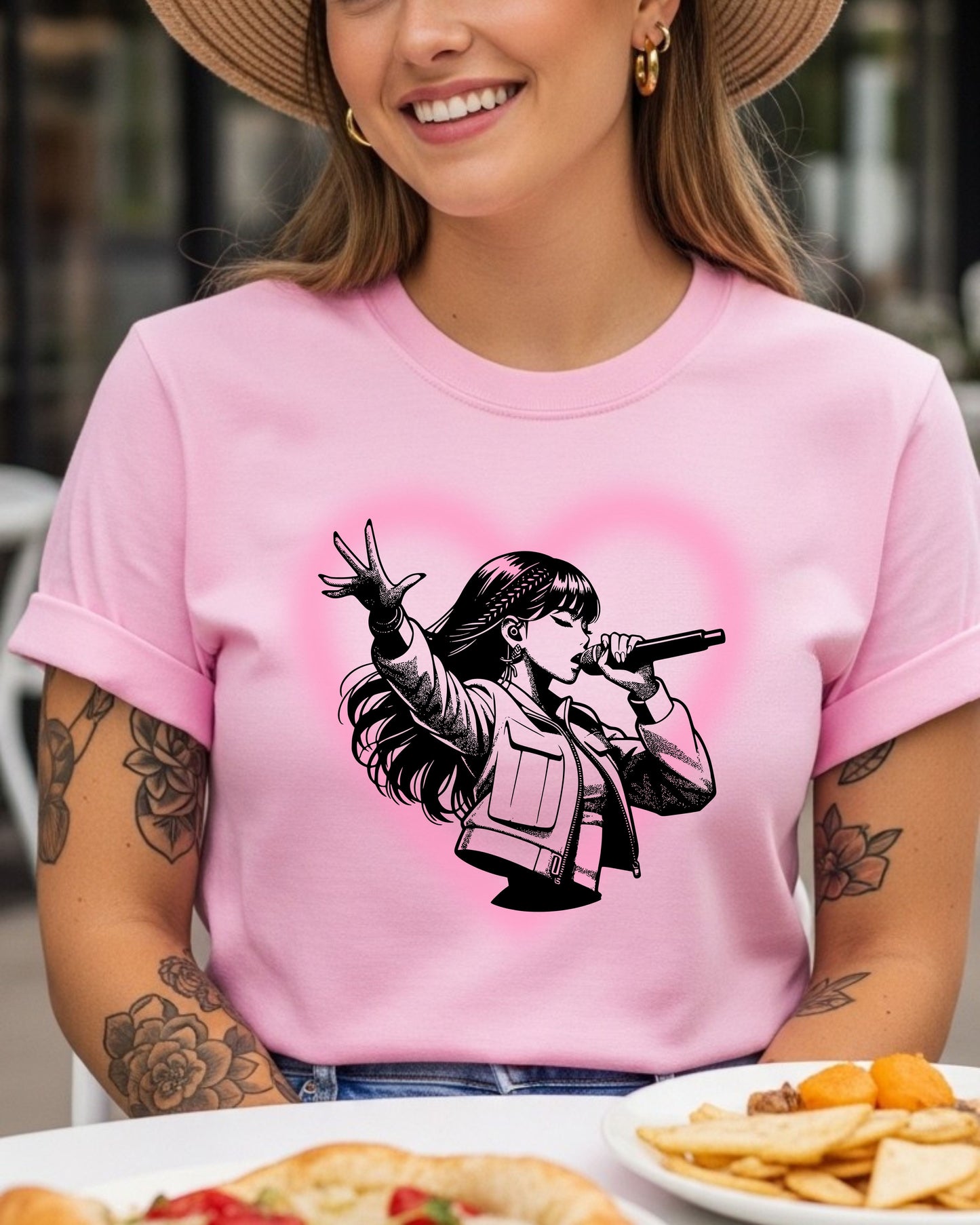 Singer Silhouette T‑Shirt – Pop Star Microphone Graphic with Pink Heart, Concert Music Lover Design