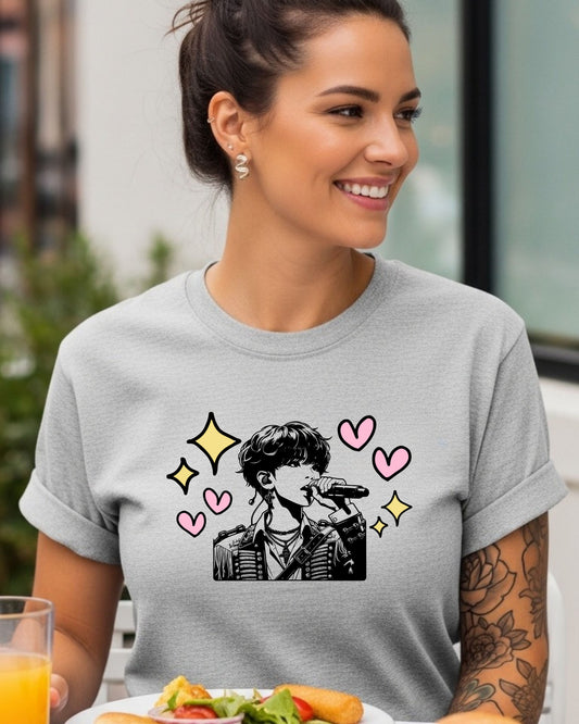 Singer Mic Art T‑Shirt – Pop Performer Illustration with Hearts & Sparkles, Music Lover Concert Graphic