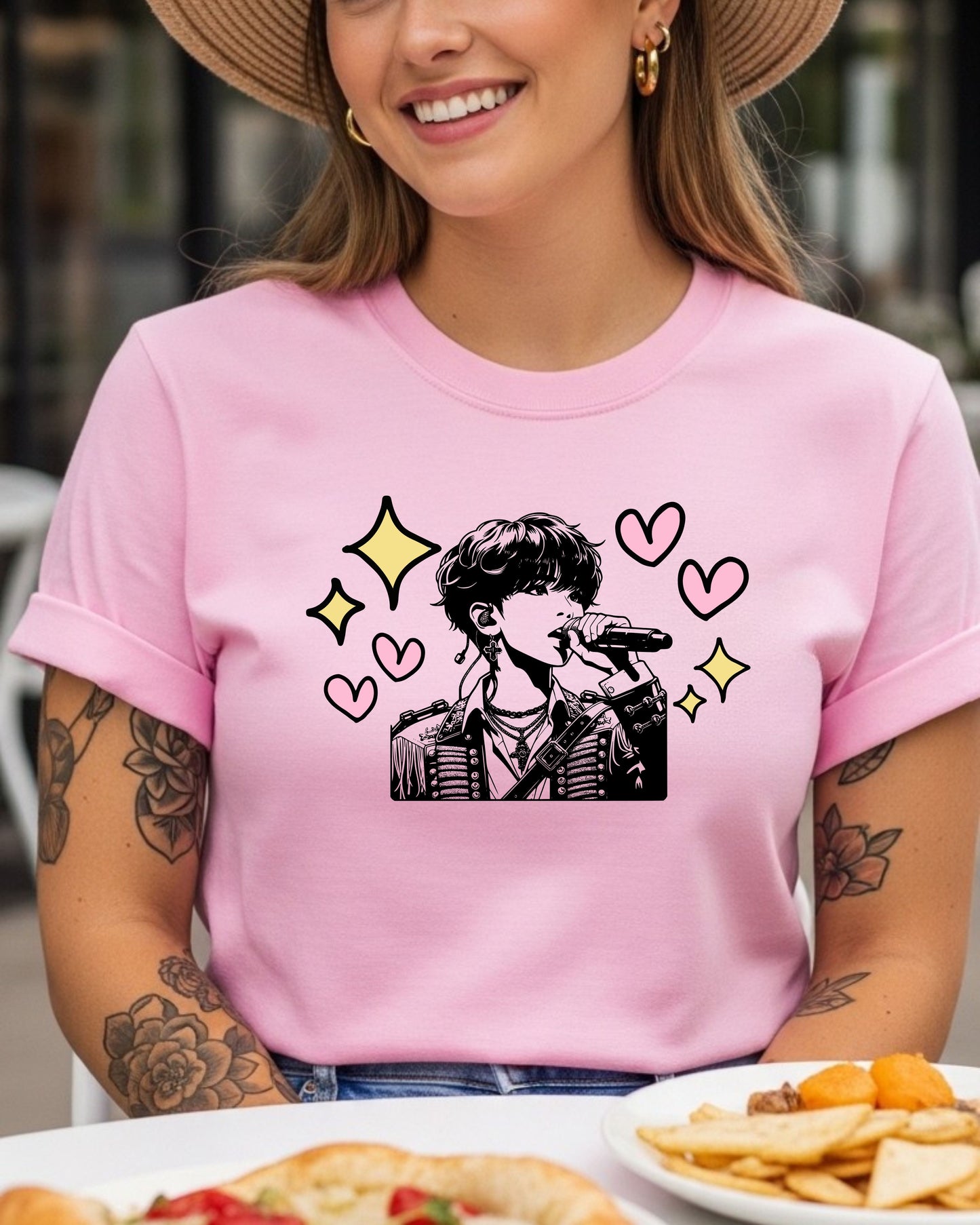 Singer Mic Art T‑Shirt – Pop Performer Illustration with Hearts & Sparkles, Music Lover Concert Graphic