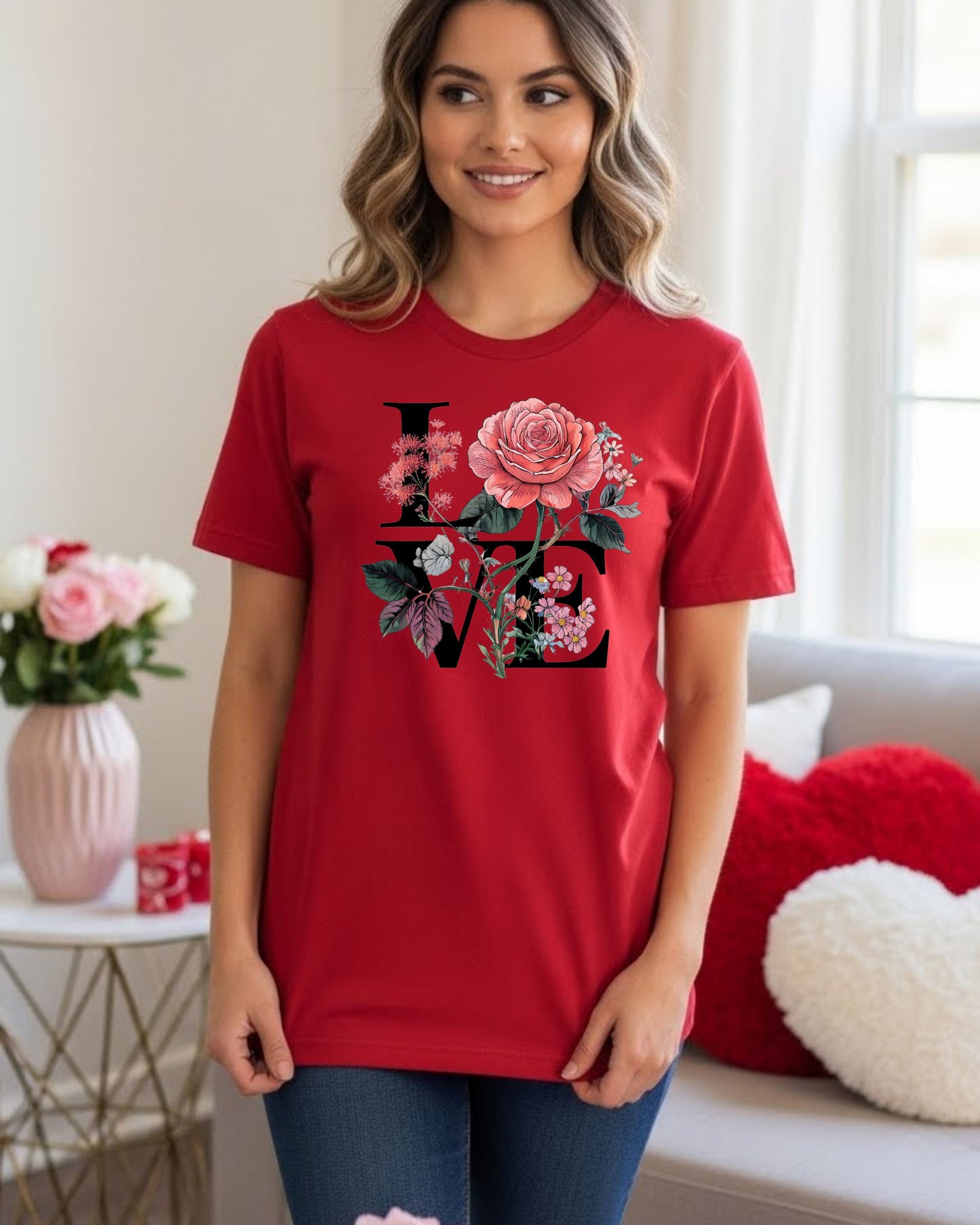 LOVE Floral Shirt – Romantic Flower Graphic Tee for Women – Cute Valentine’s Day T‑Shirt, Botanical Love Design, Aesthetic Spring Top