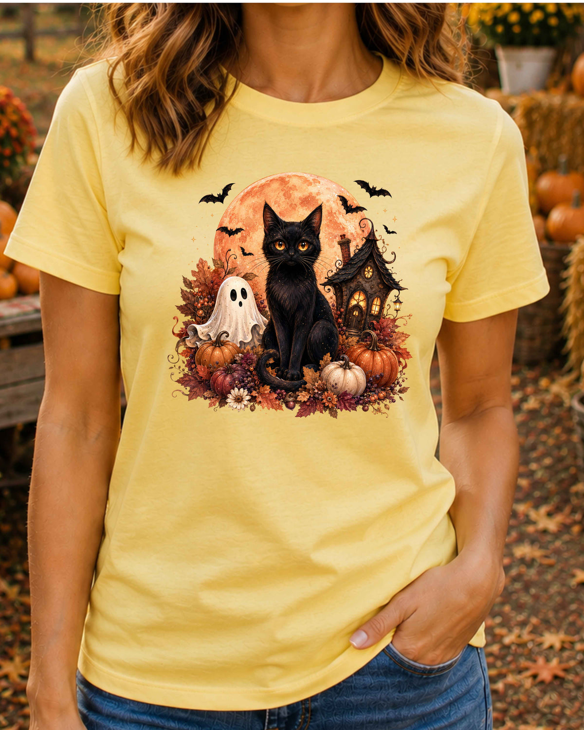 Black Cat Spooky Ghost Vintage Halloween T-Shirt