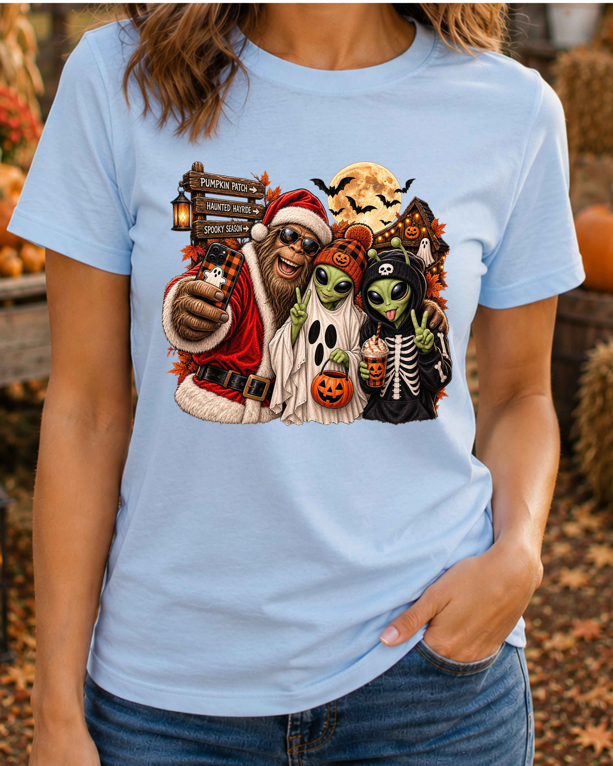Alien, Bigfoot, Funny Sasquatch Ghost Pumpkin Autumn T-Shirt