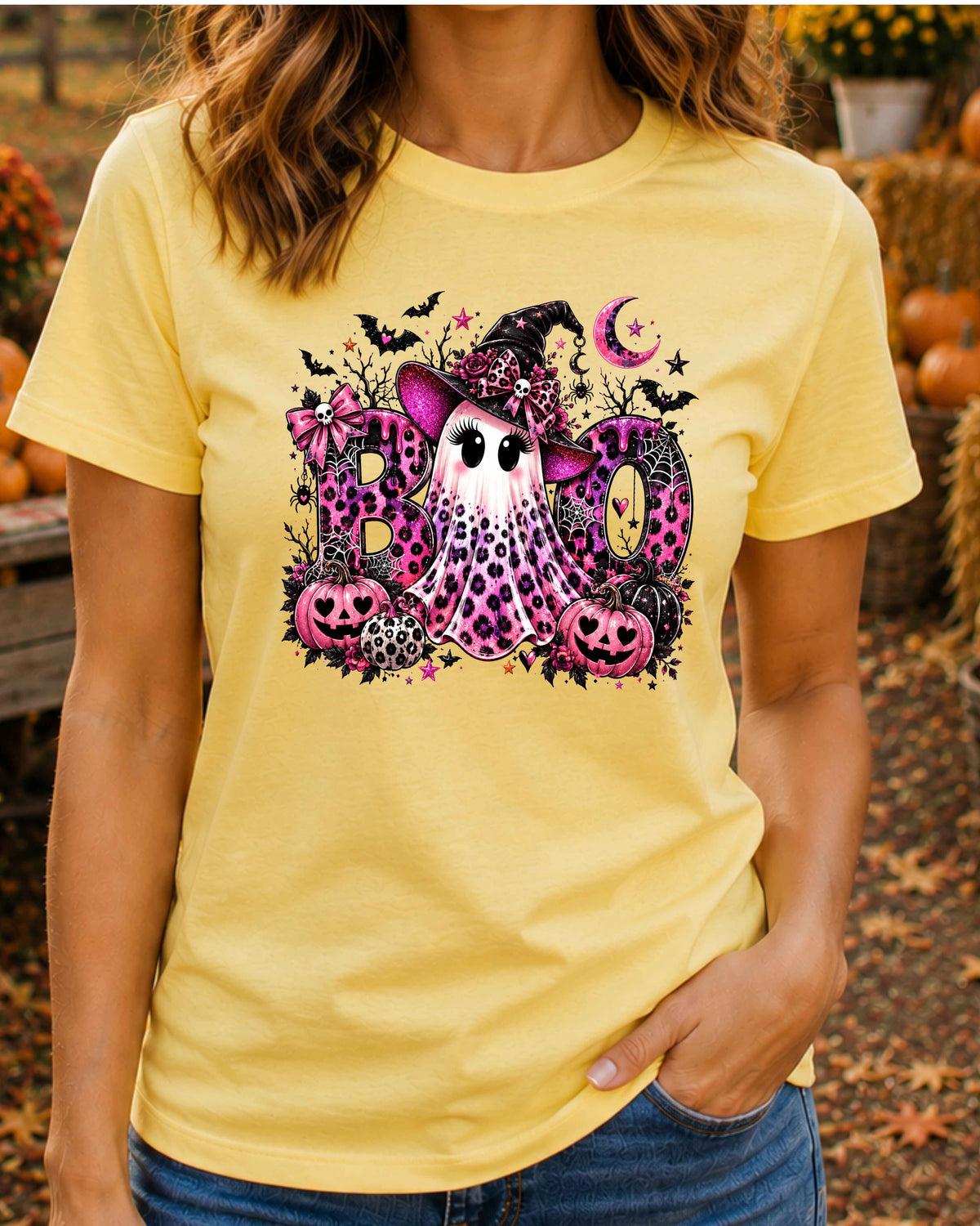 Pink Ghost Halloween Leopard Print Spooky Season T-Shirt